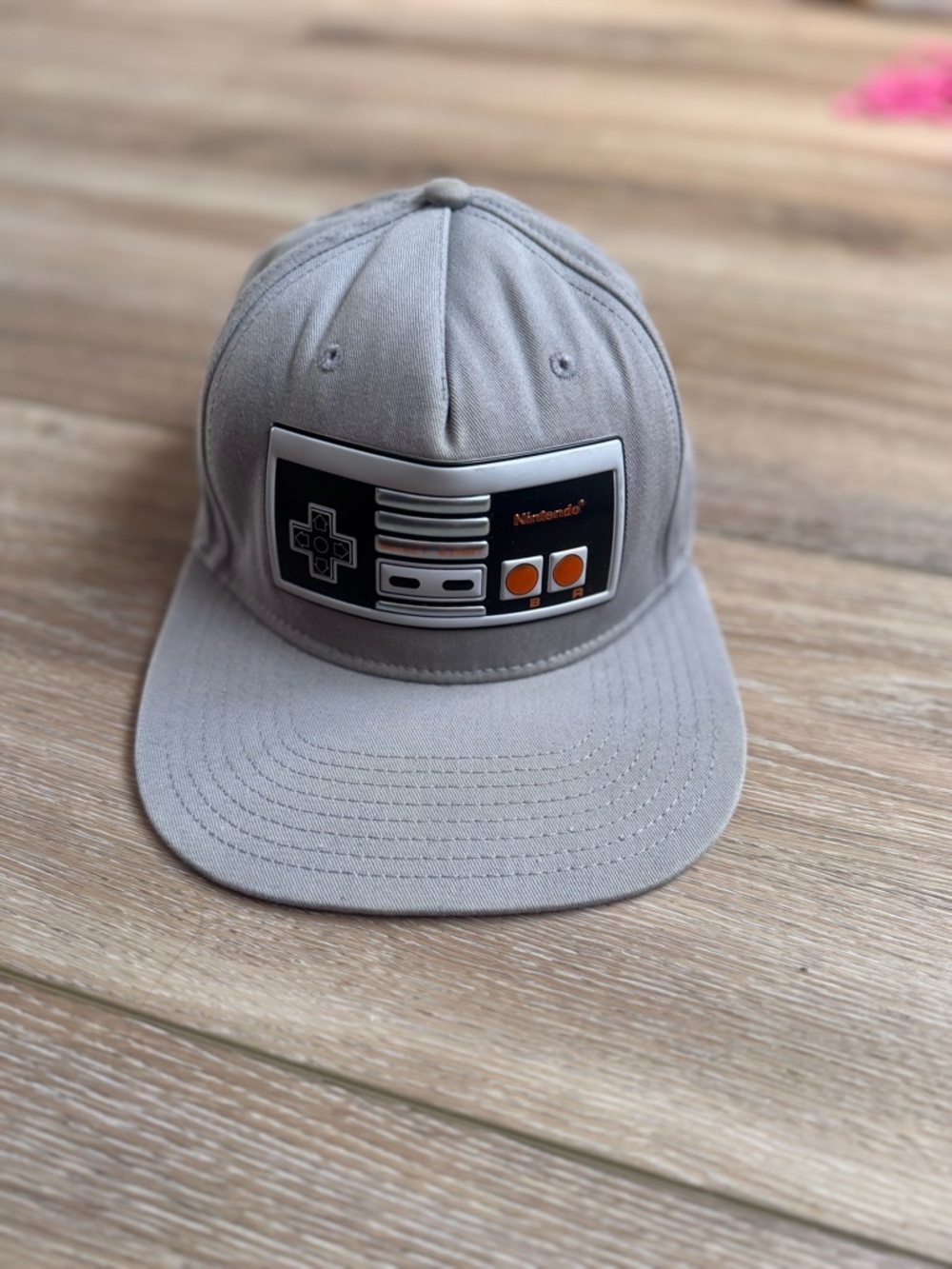 Nintendo NES 3D retro Controller Patch Gray Snapback Hat
